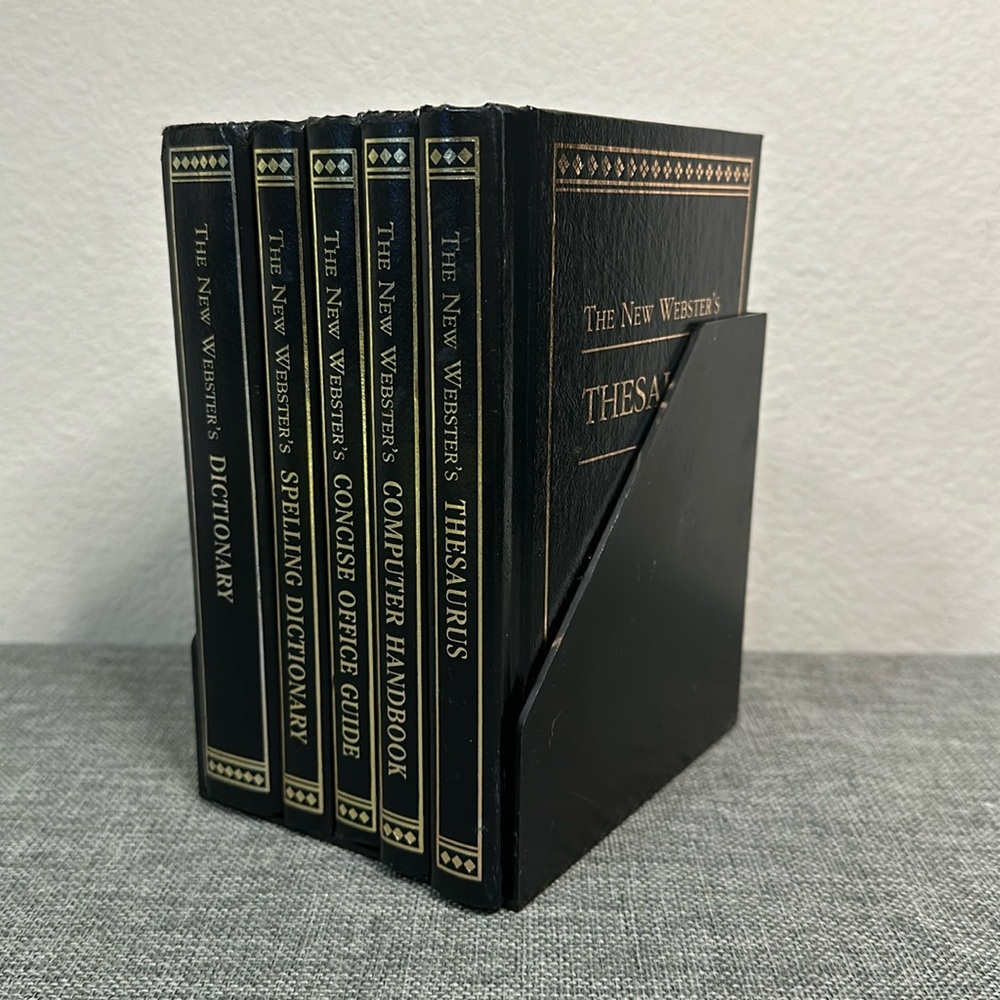 New Webster’s Mini Reference Set of Practical Information Set of 5 1993